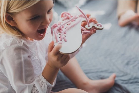 Milan Toys Inrijgplank Hout | Jack De Walvis | Educatief Montessori Speelgoed | Milintoys | Thuismusje - Afbeelding 2